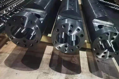 擠出機(jī)螺桿和機(jī)筒的使用條件及方法